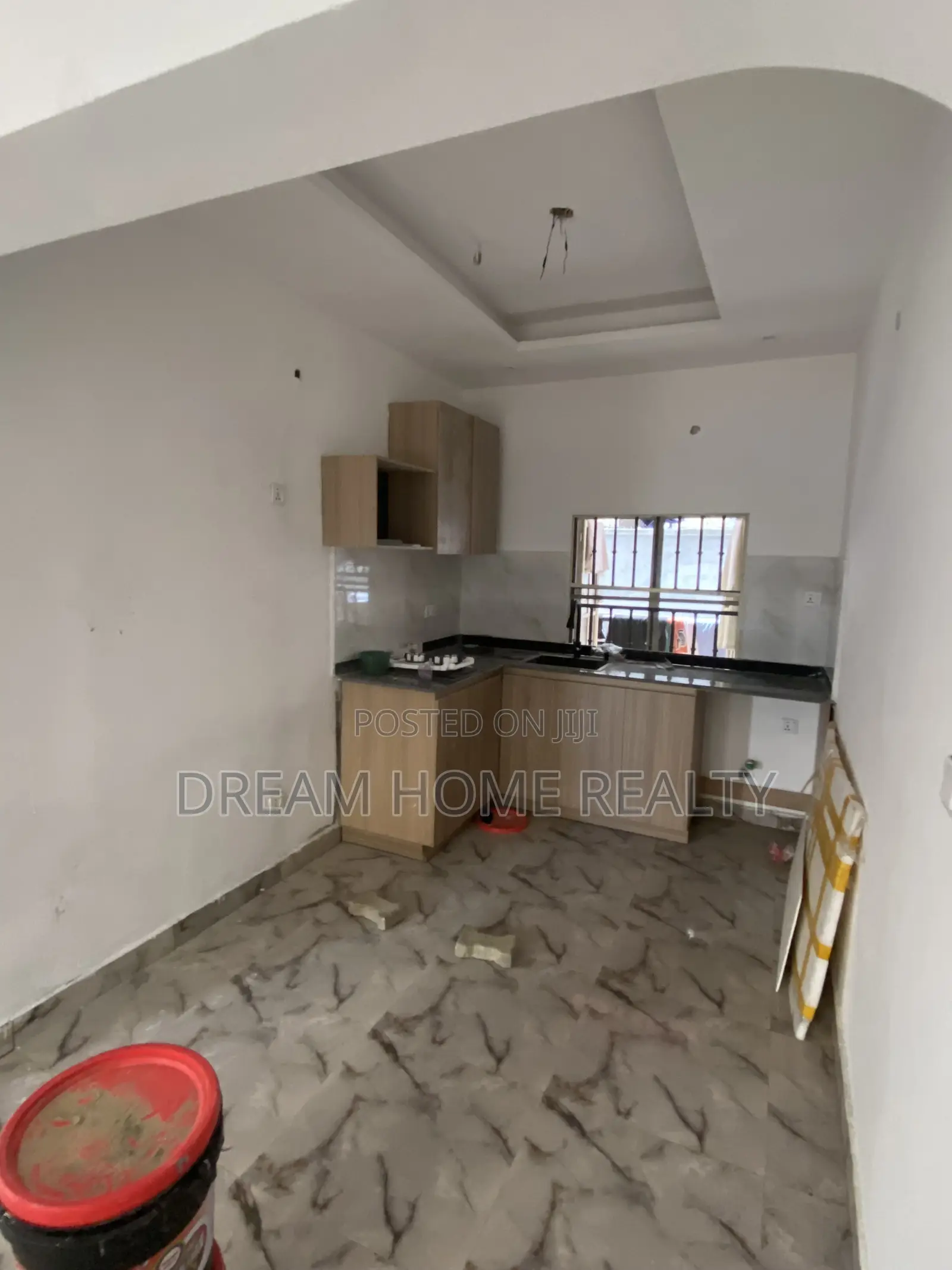 Mini Flat in Ikota for rent in Ikota