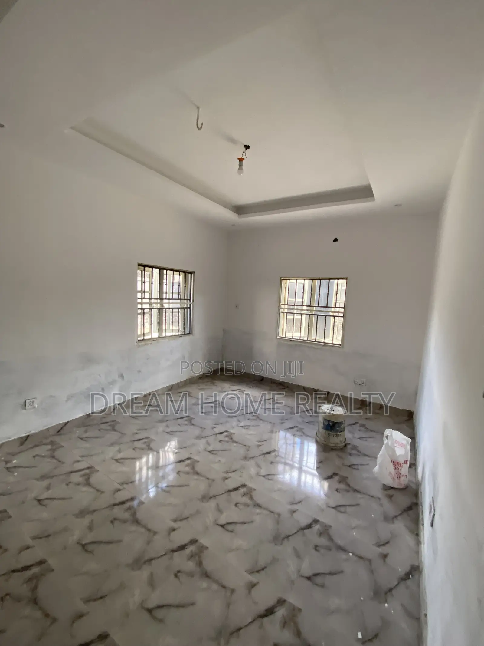 Mini Flat in Ikota for rent in Ikota