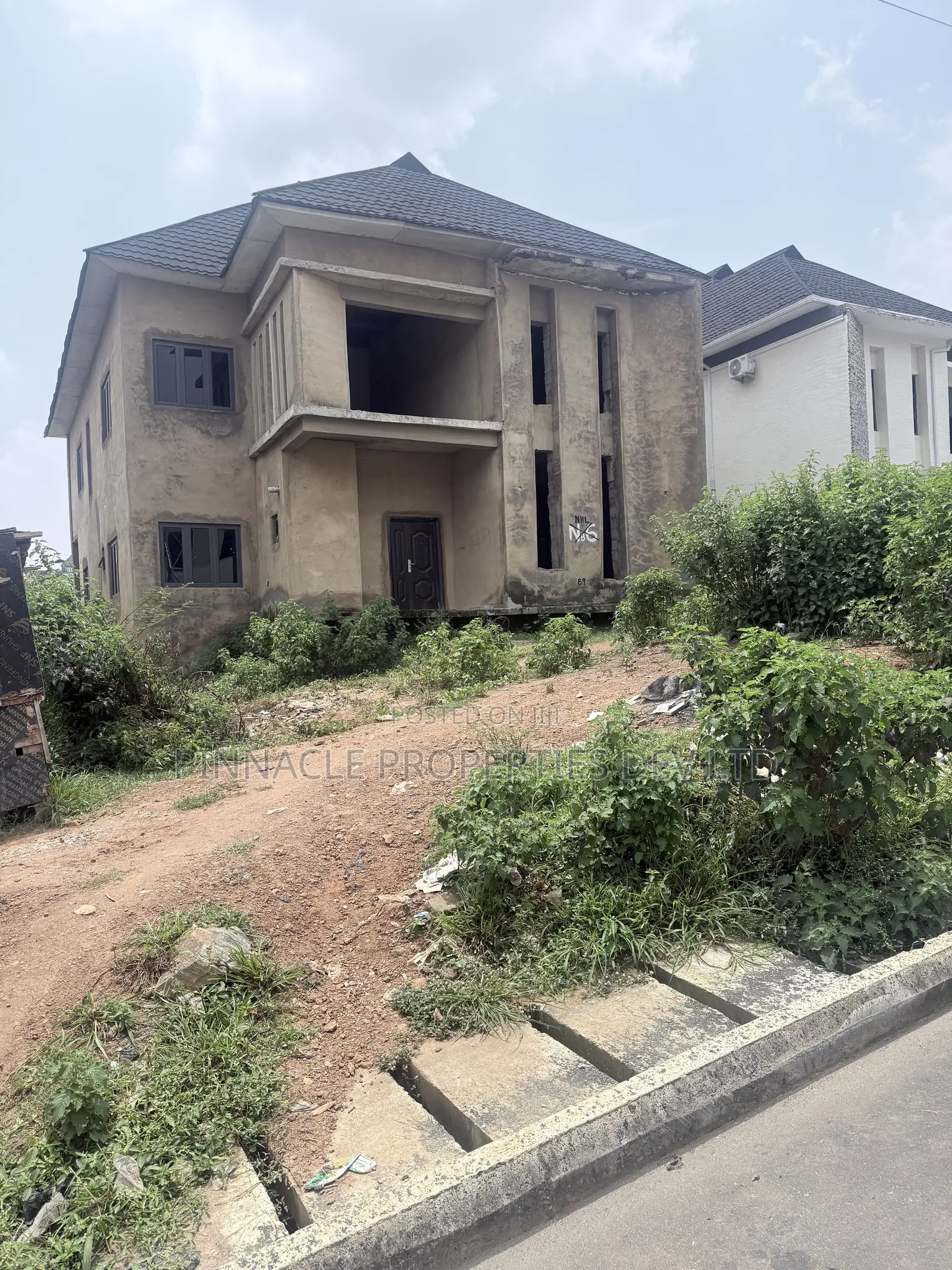4bdrm Duplex in Admiralty Estate for sale in Asokoro