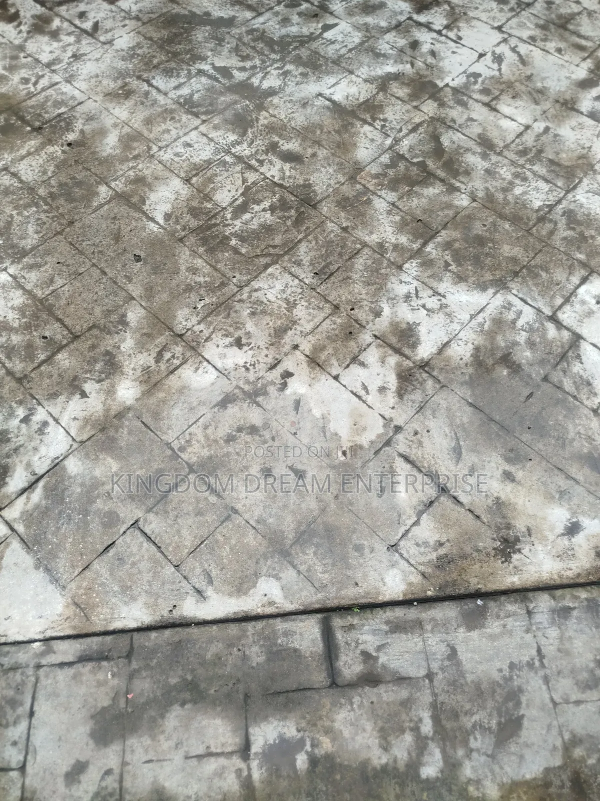 For Sale 1,320.067Sqm Land
Iyana Ipaja on Lagos Abeokuta Express in Iyana Ipaja