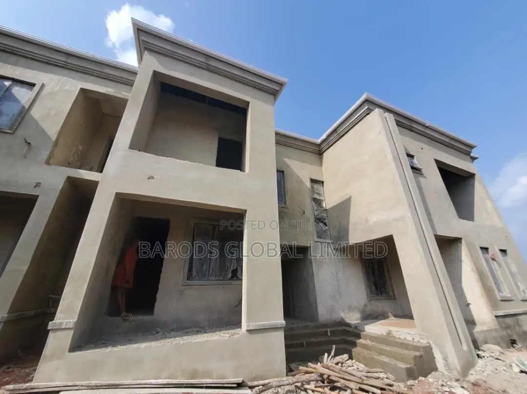 5bdrm Duplex in Osoba Hilltop Gra,, Abeokuta South for sale in Abeokuta South