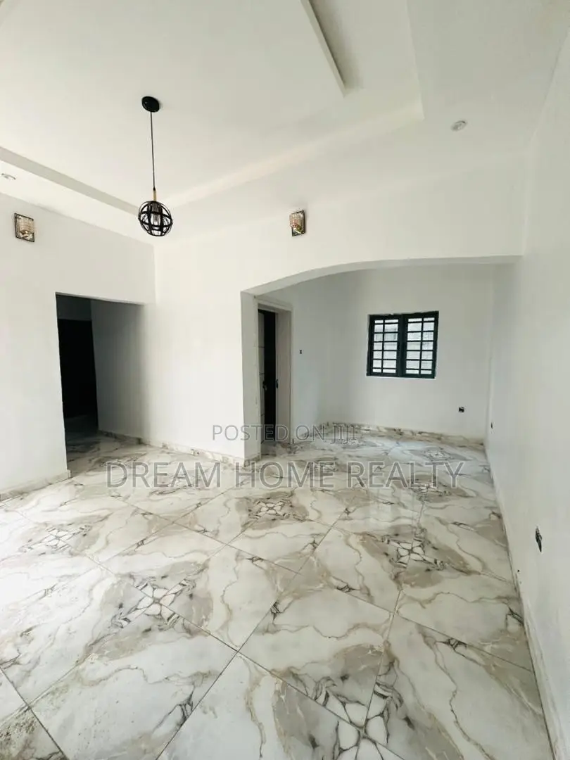 2bdrm Apartment in Ikota for rent in Ikota