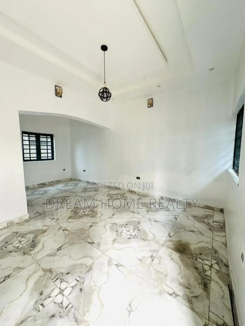 2bdrm Apartment in Ikota for rent in Ikota