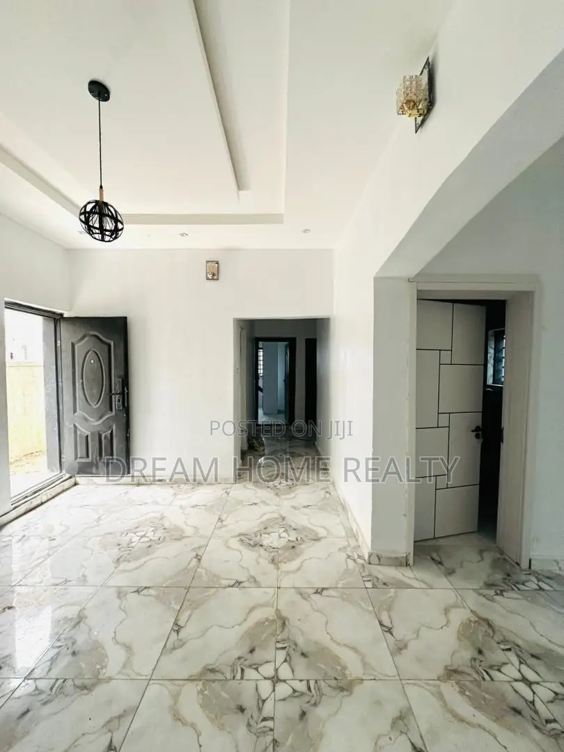 2bdrm Apartment in Ikota for rent in Ikota