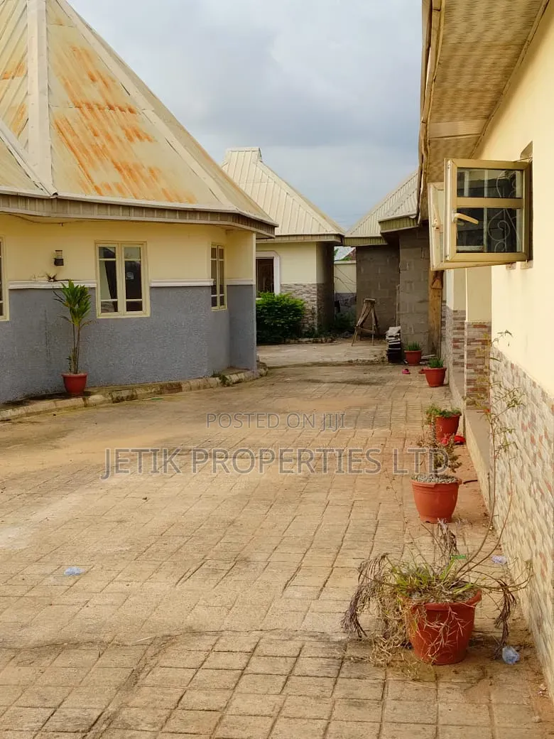 A Mini Estate for Sale in Makurdi in Makurdi