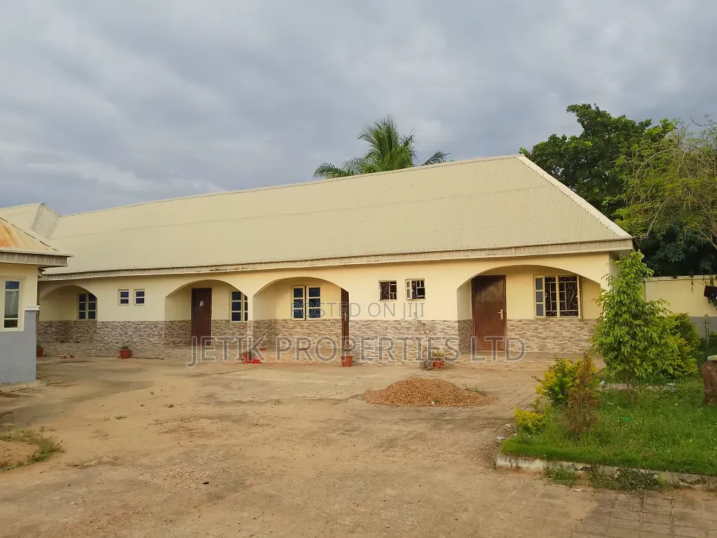 A Mini Estate for Sale in Makurdi in Makurdi