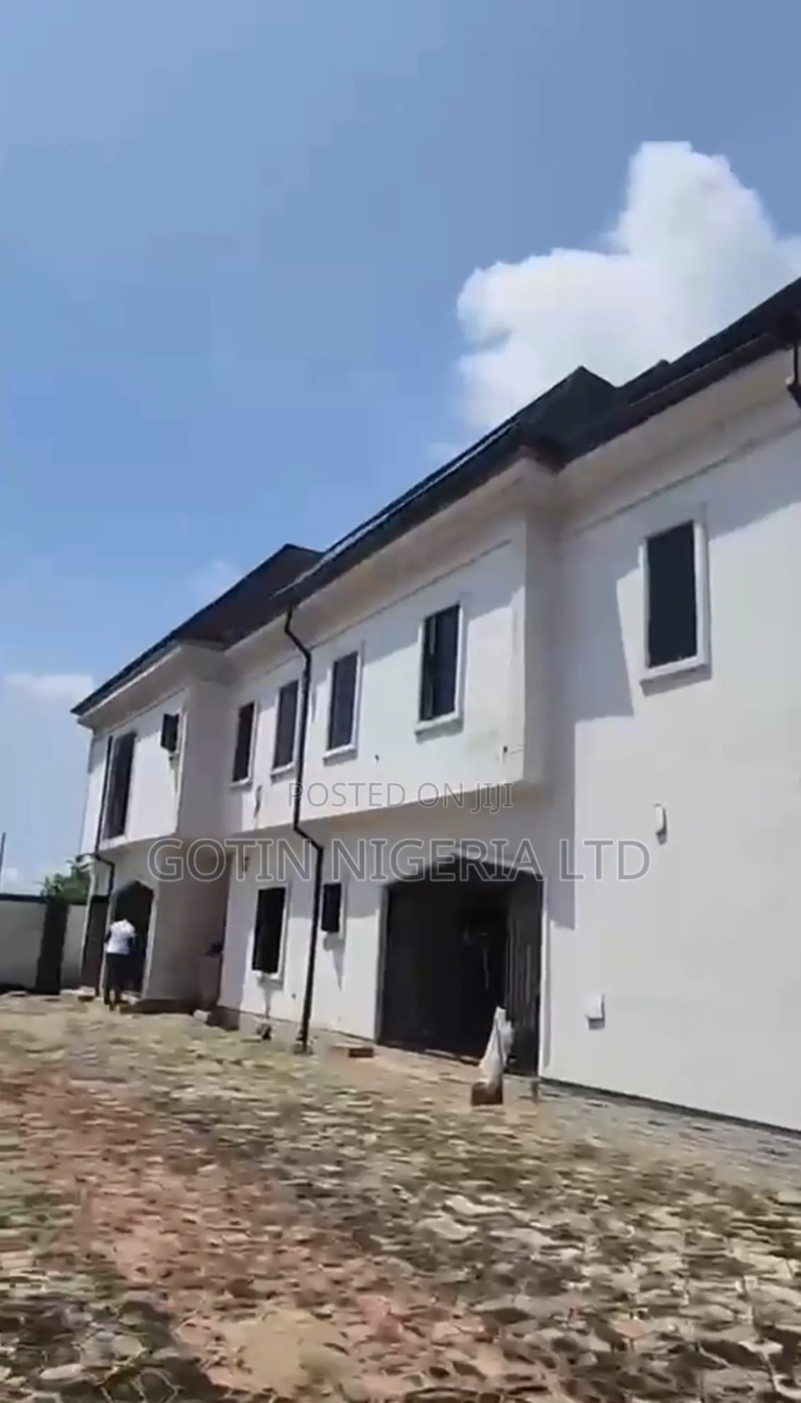 3bdrm Block of Flats in Benin City for sale in Benin City