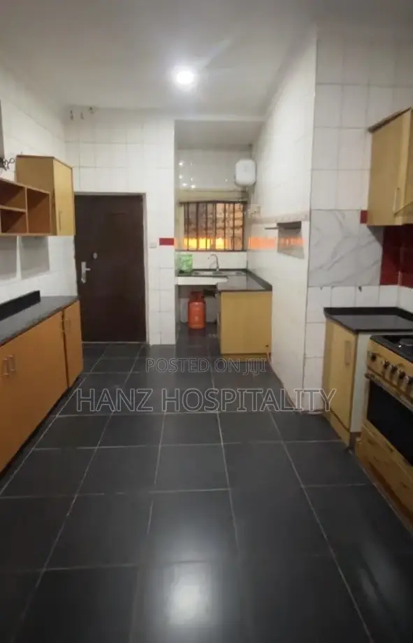 3Bedroom Semidetached Shortlet Apartment in Jabi