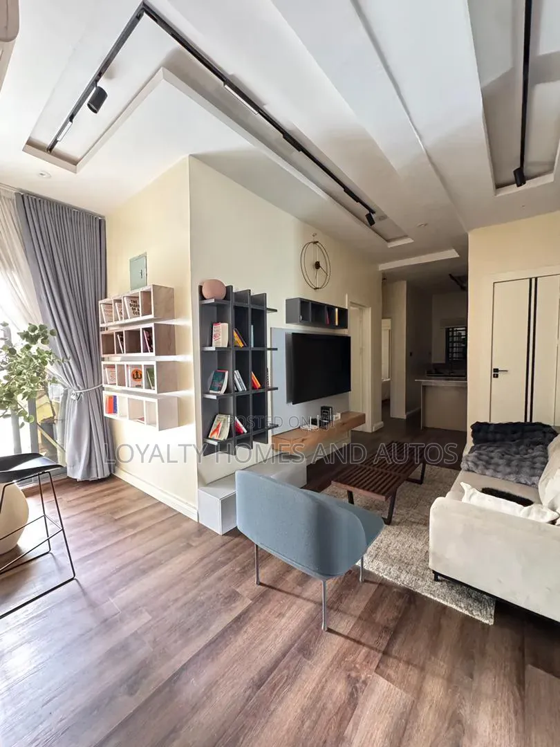 Furnished 2bdrm House in Chevron for rent in Chevron