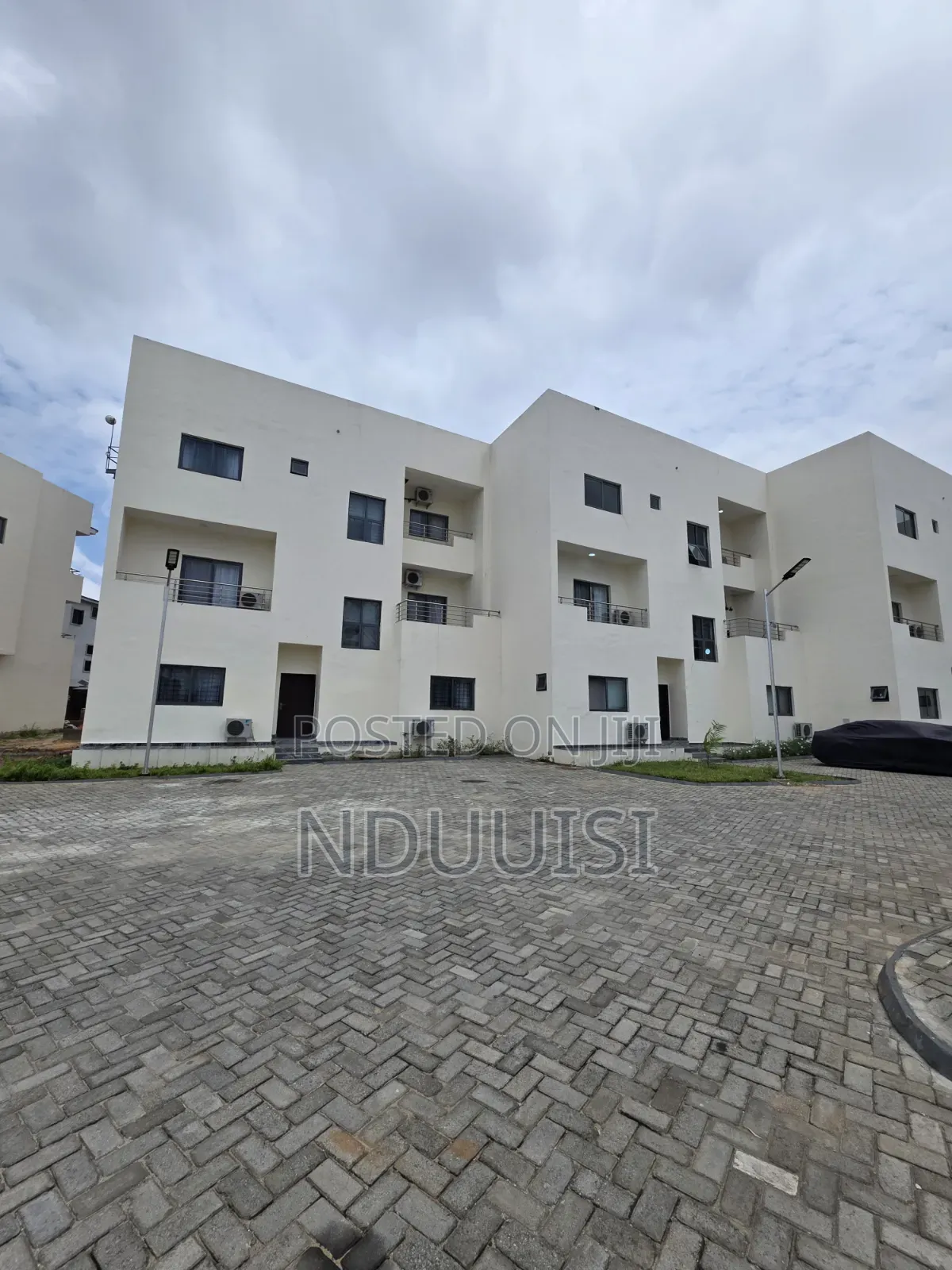 4bdrm Townhouse / Terrace in Beach Resort Estate, Osapa london for rent in Osapa london