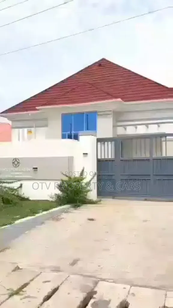 Luxury Hotel for Sale @ Abuja in Kaura