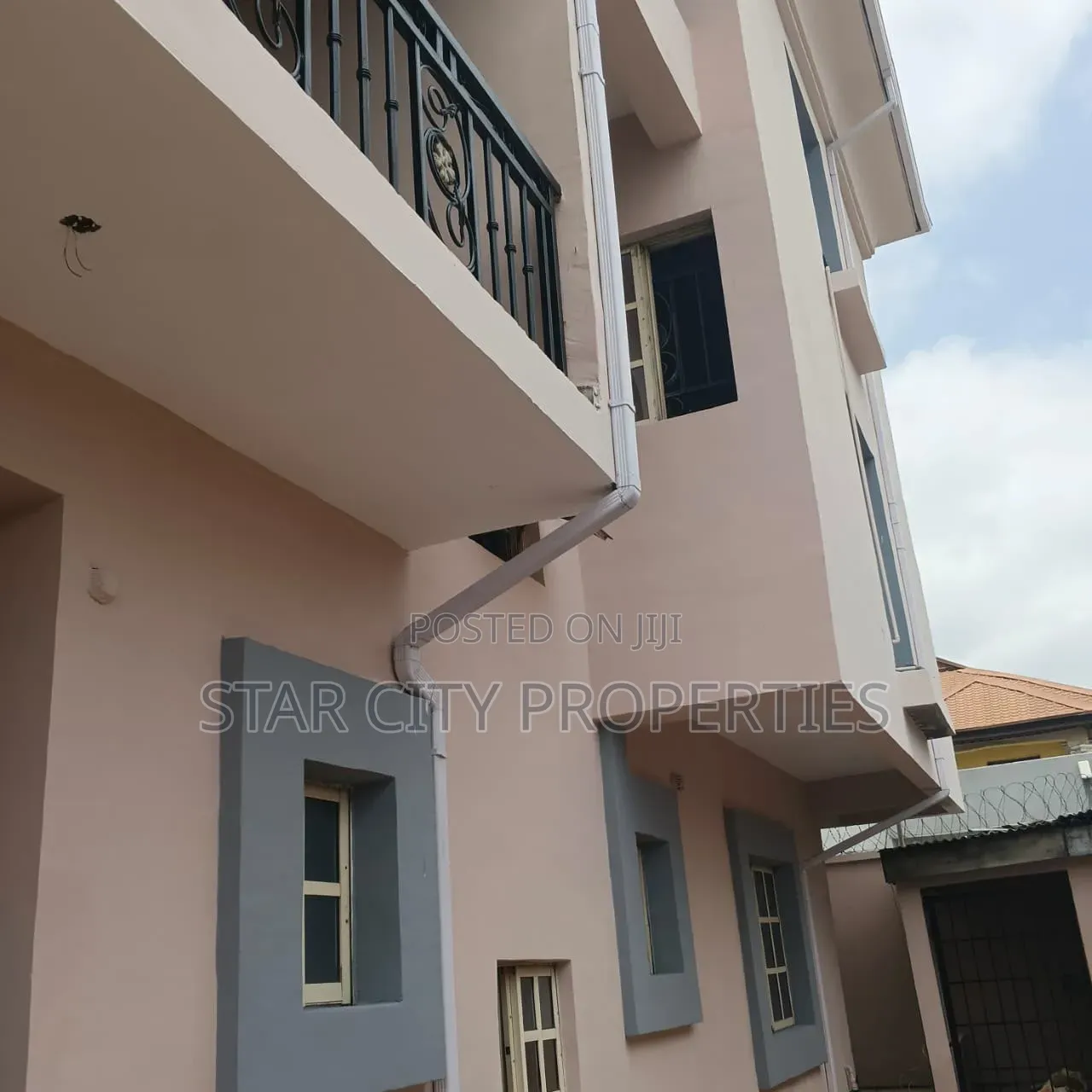 5bdrm Duplex in Ogudu Gra Lagos for rent in Ogudu GRA