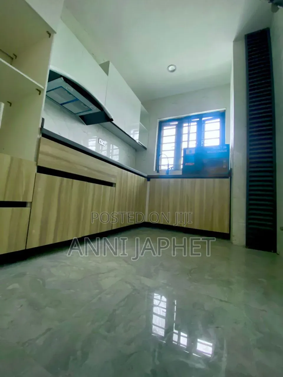 2bdrm Block of Flats for sale in Lagos Island / Lagos Island