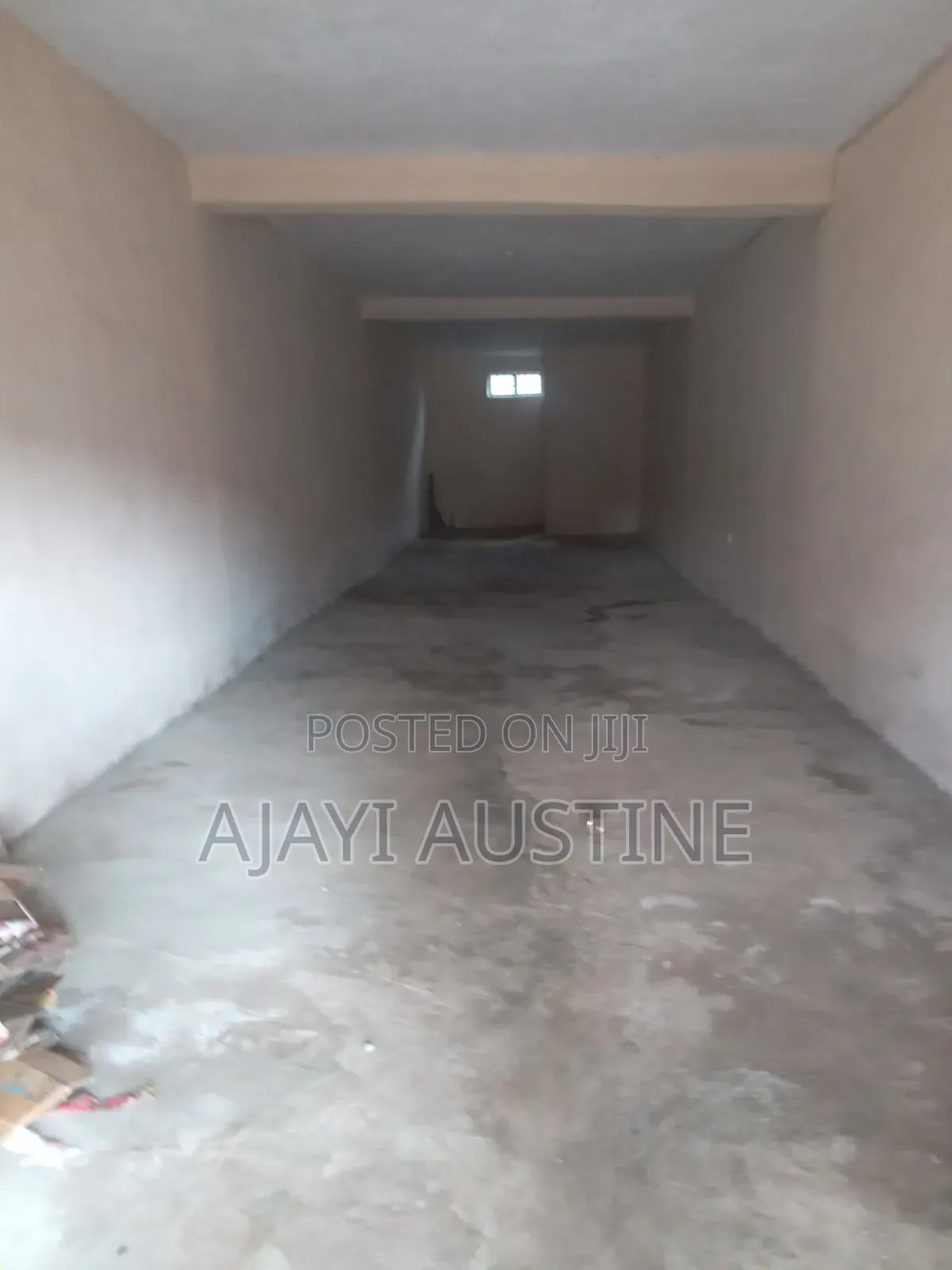 Big Shop to Let Along Hospital Road in Akure