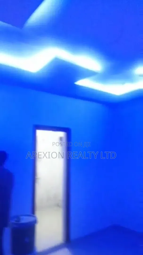 2bdrm Apartment in Lord Chosen Estate, East West Road for rent in East West Road