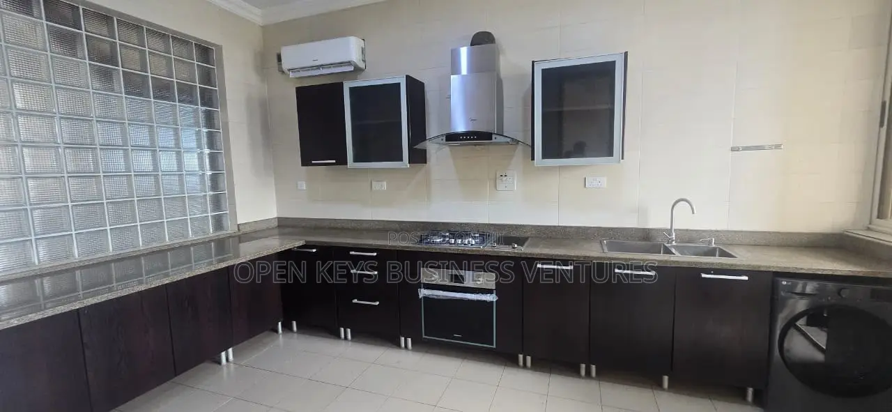 Furnished 4bdrm Duplex in Banana Island for rent in Banana Island