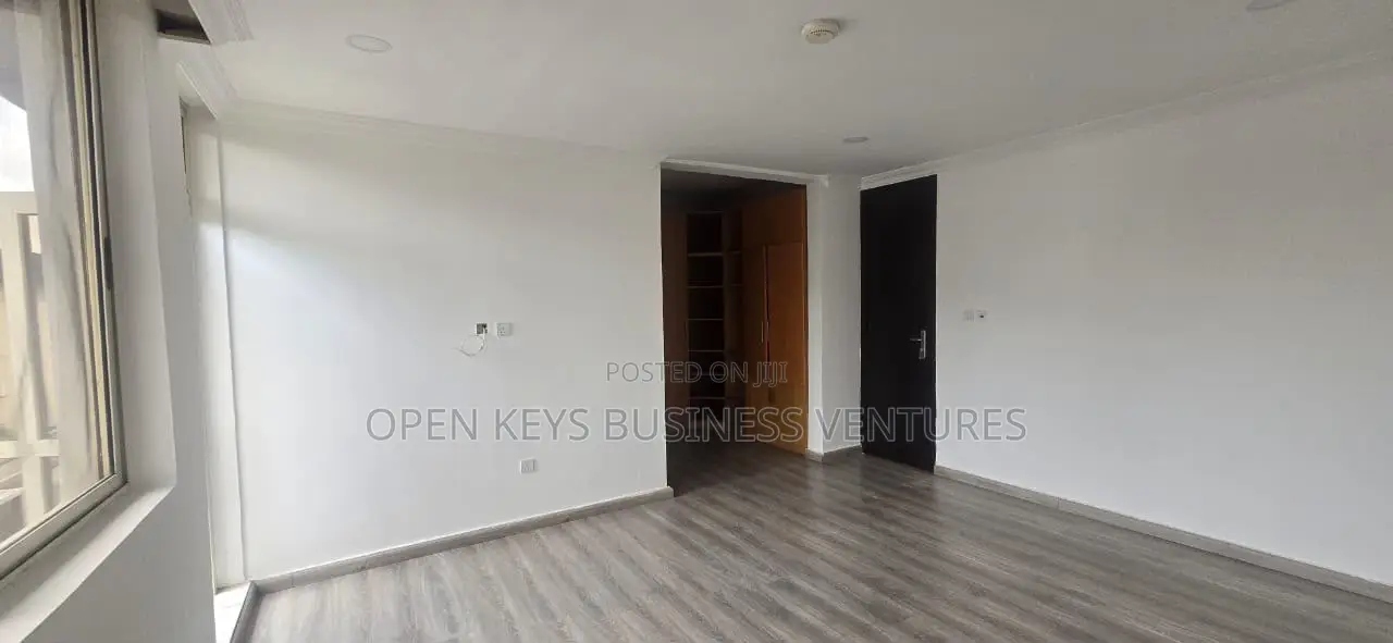 Furnished 4bdrm Duplex in Banana Island for rent in Banana Island