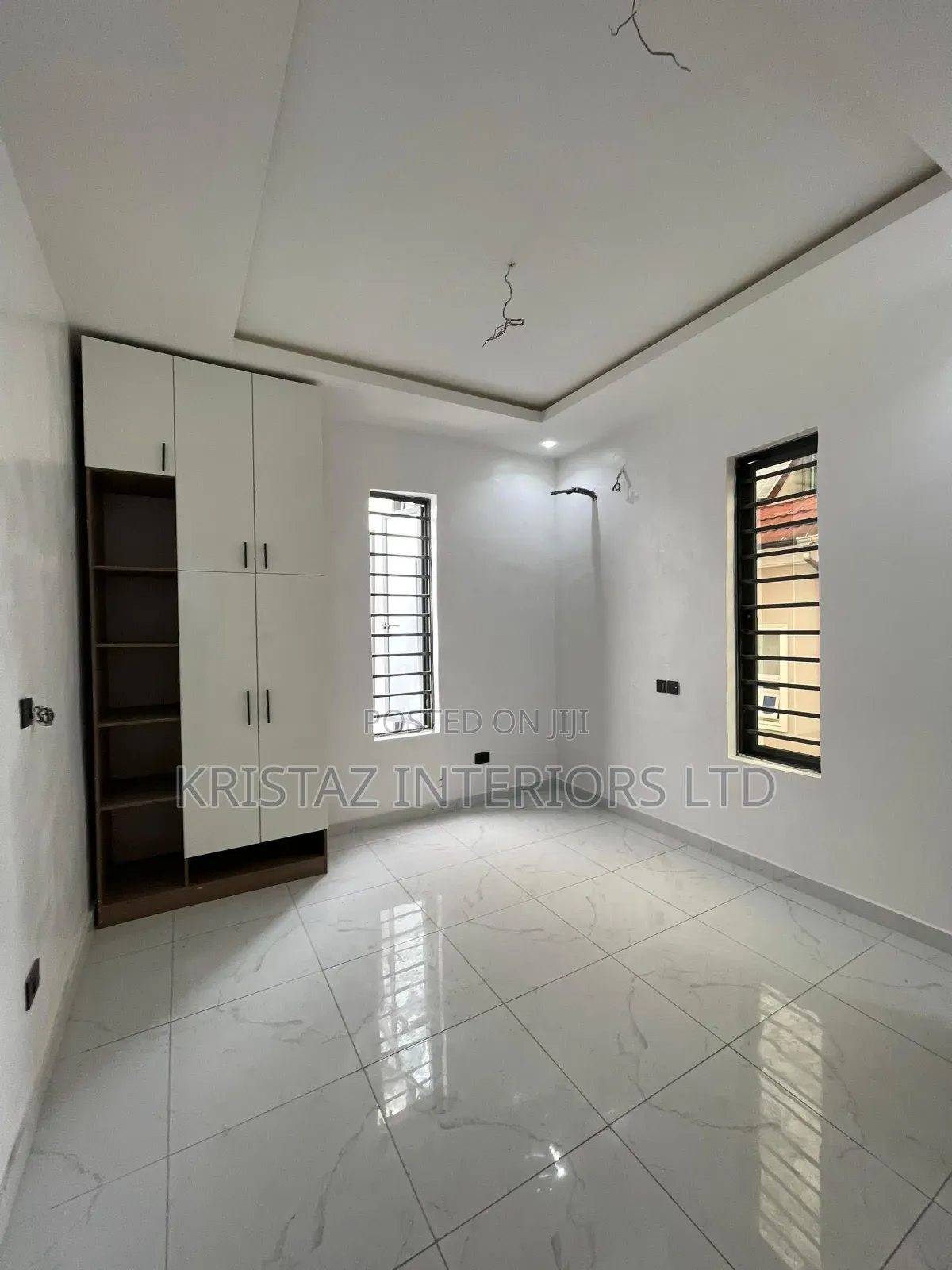 4bdrm Duplex in Idado for sale in Idado