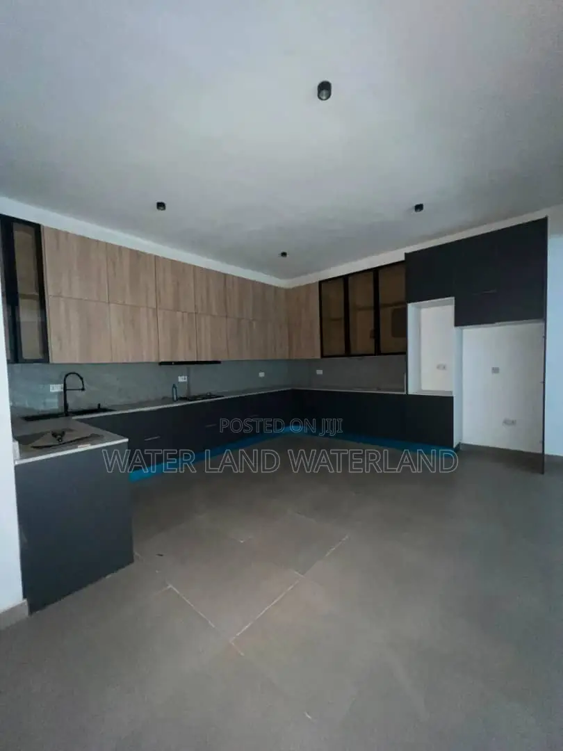 3bdrm Apartment in Sea Gate Estate, Ikate for rent in Ikate