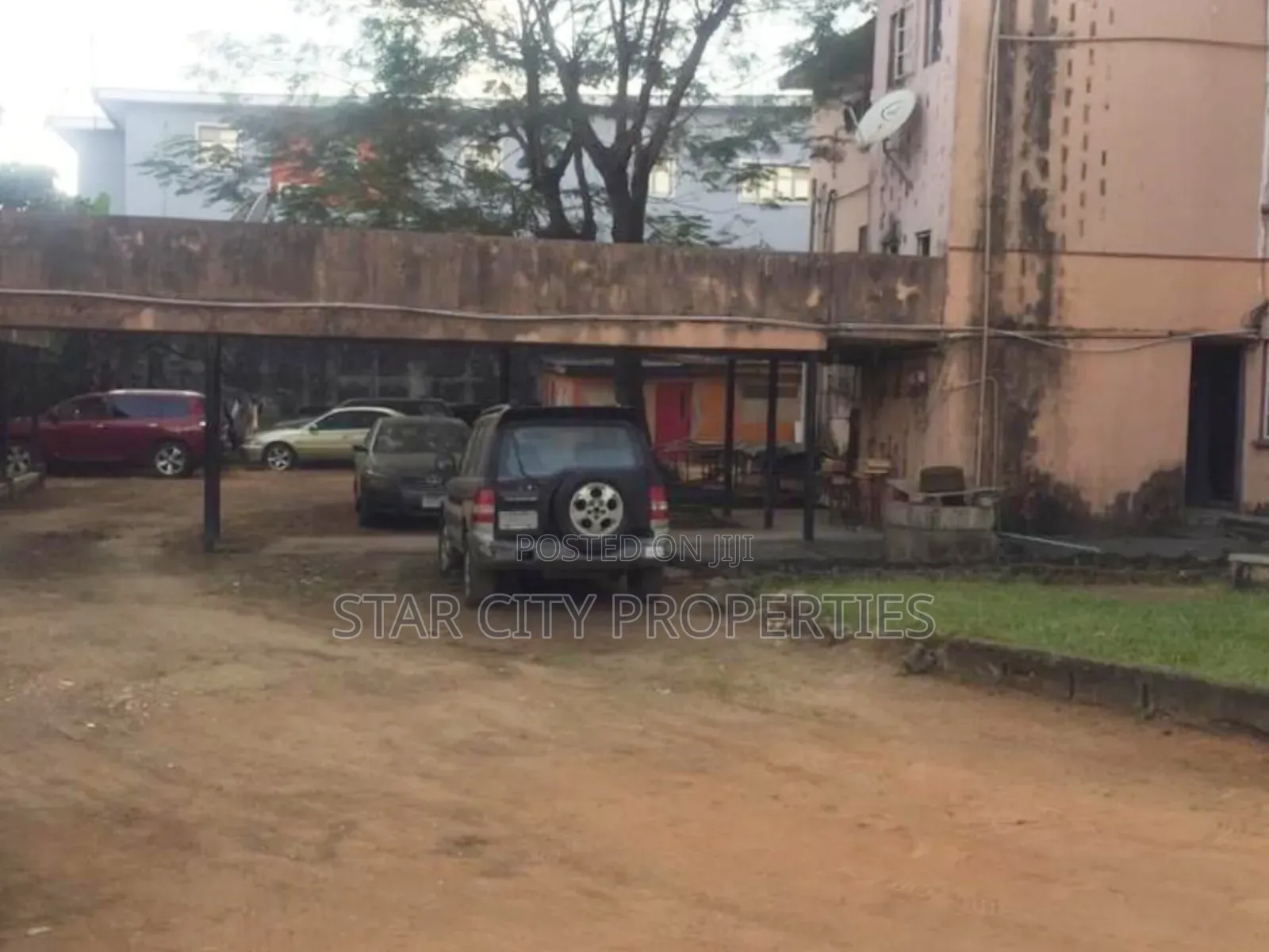 A Cornerpiece 2400sqms Land Directly on Ikorodu Road Palmgrove in Agric