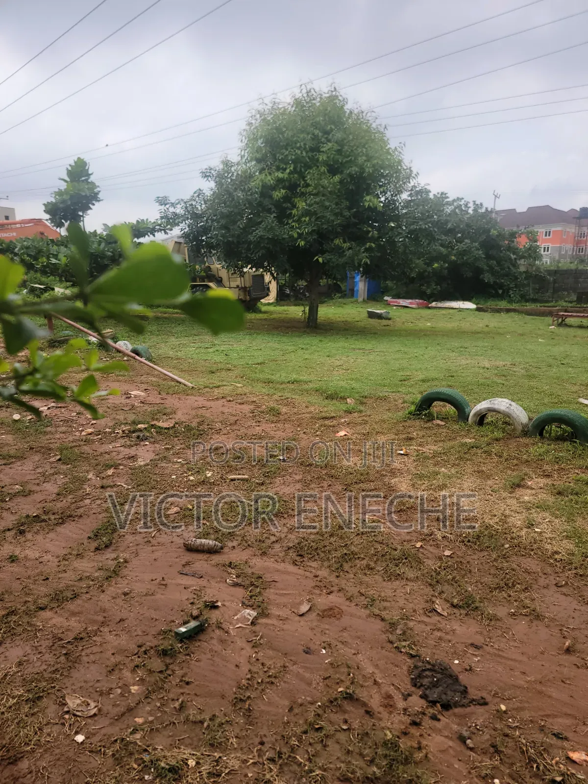 Car Stand for Sale in Jahi