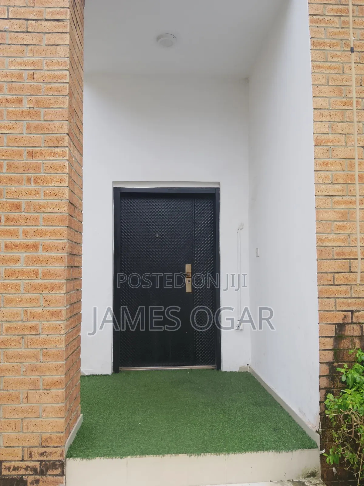 Mini Flat in Idado Estate, Chevron for rent in Chevron