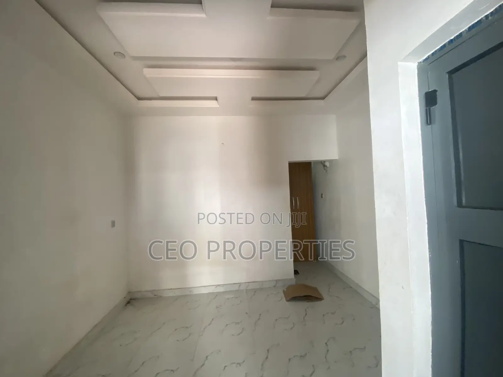 1bdrm Bedsitter in New Road/Igboefon, Chevron for rent in Chevron