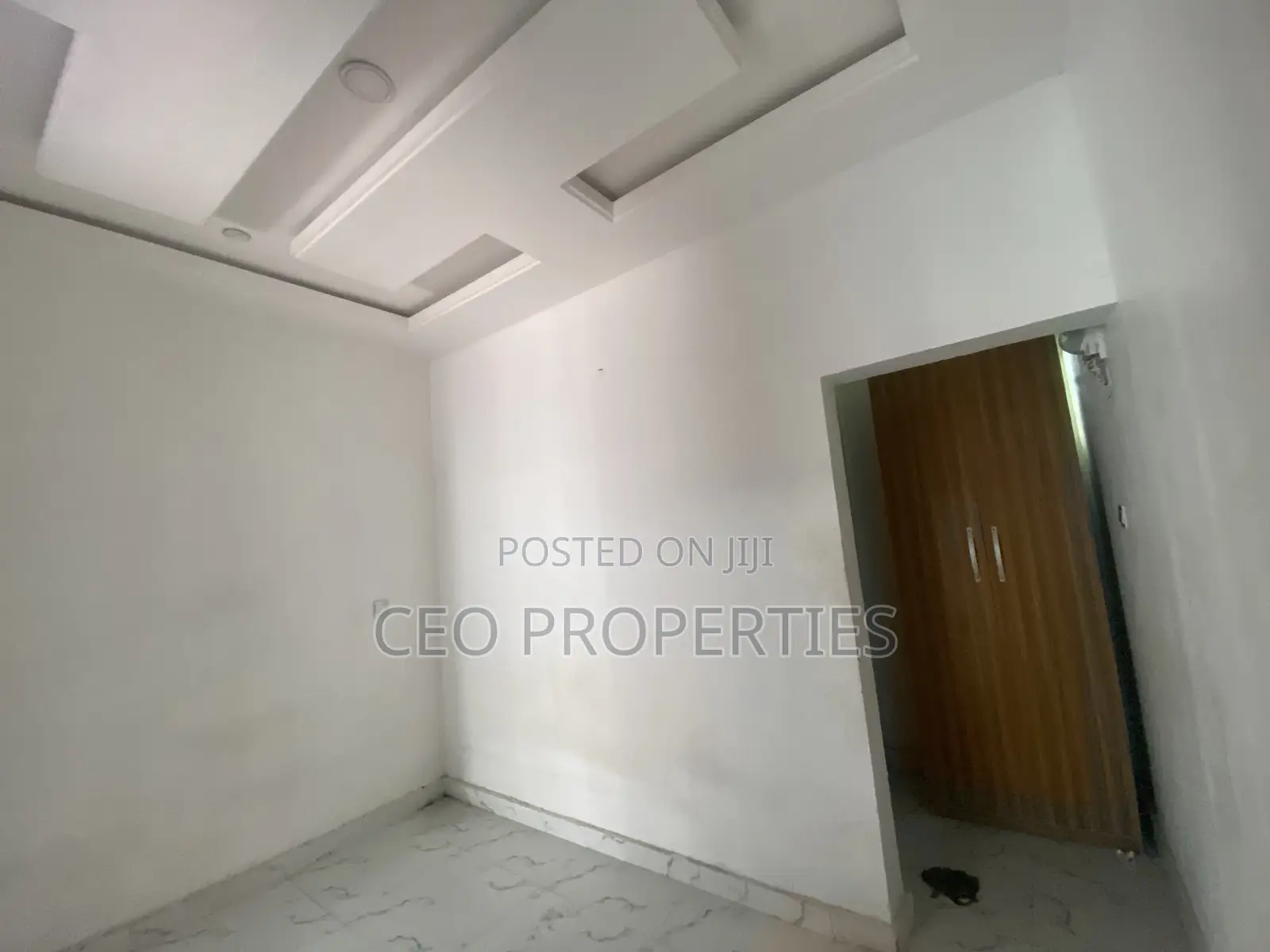 1bdrm Bedsitter in New Road/Igboefon, Chevron for rent in Chevron