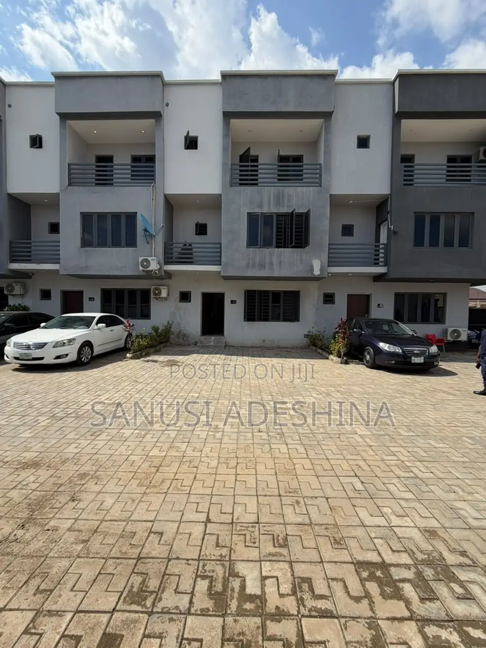 4bdrm Townhouse/Terrace in Guzape Main,Fct for sale in Guzape District