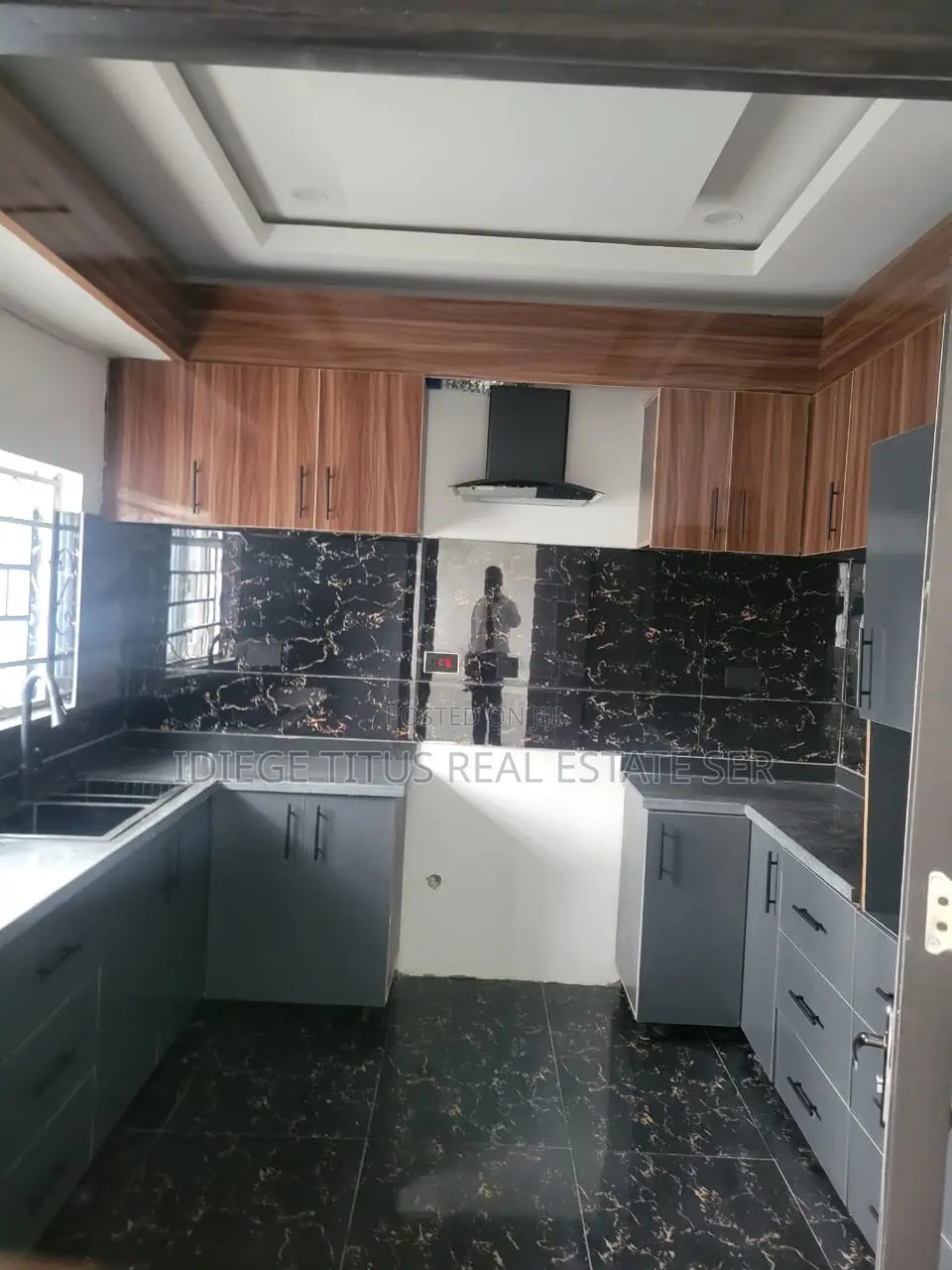 4bdrm Townhouse / Terrace in Untarred Road, Katampe (Main) for rent in Katampe (Main)