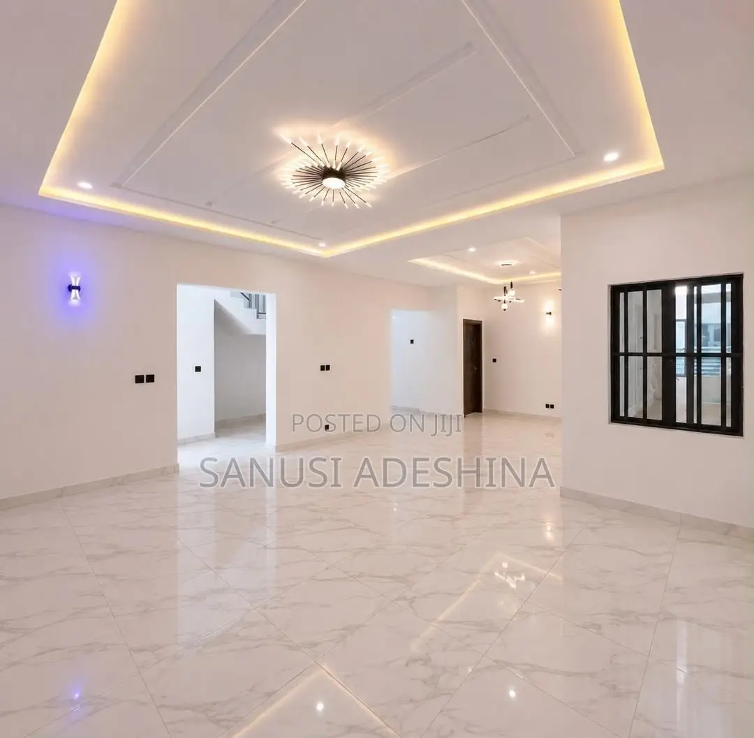4bdrm Apartment in Guzape Main,Fct for sale in Guzape District