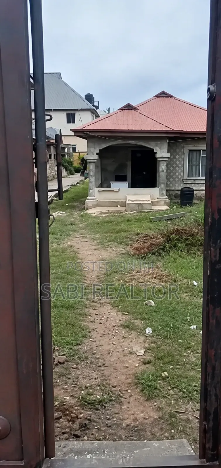 Furnished 2bdrm Bungalow in Idimu for sale in Idimu