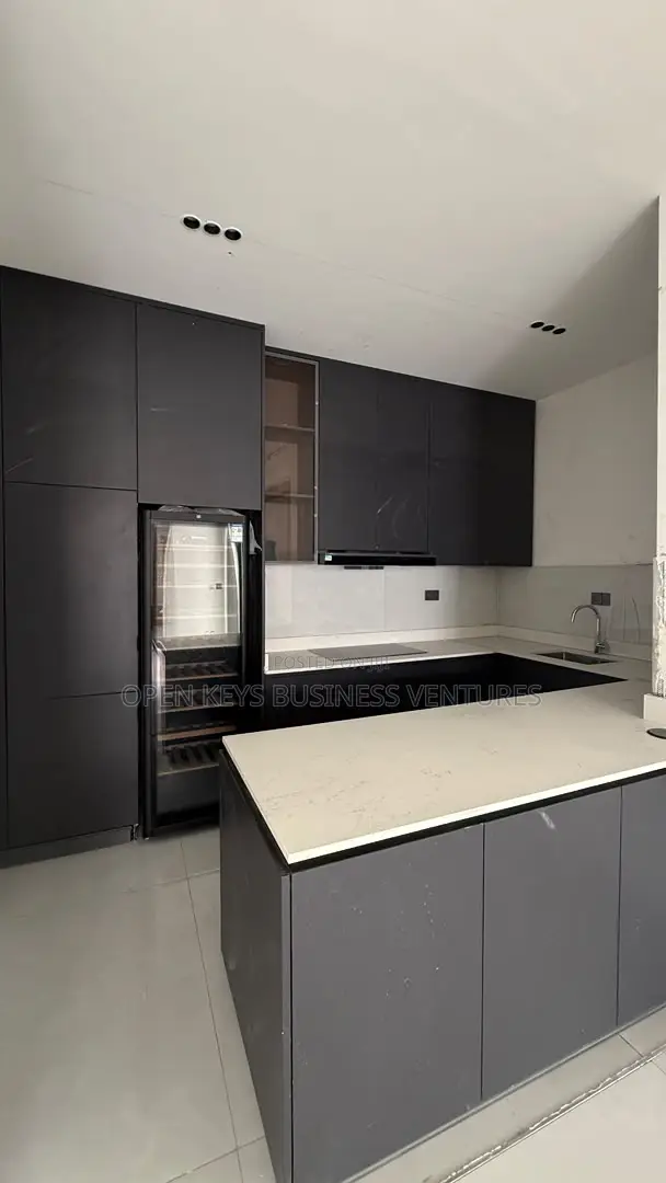 Furnished 5bdrm Duplex in Banana Island for sale in Banana Island