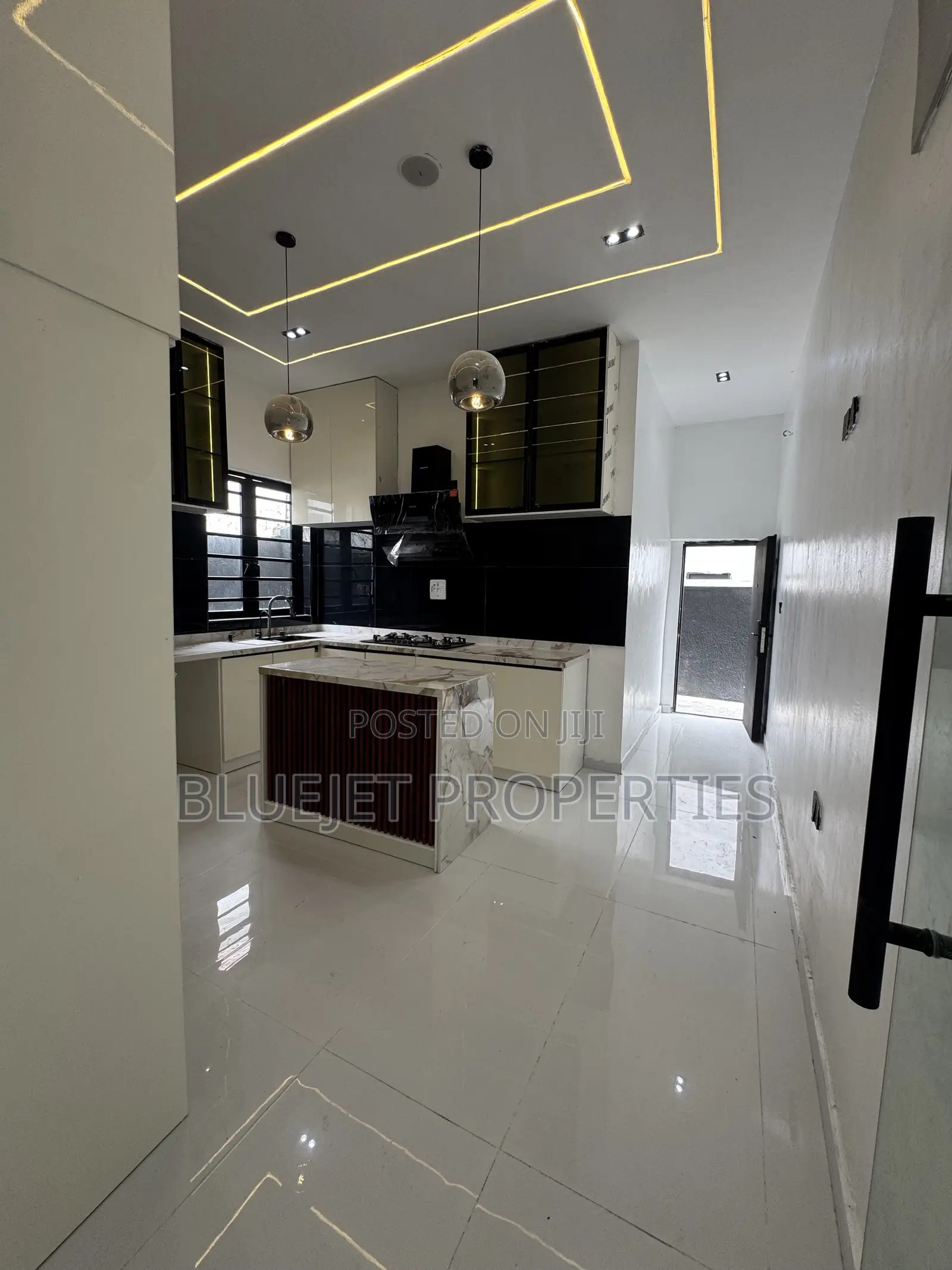 Furnished 4bdrm Duplex in Sangotedo for sale in Sangotedo