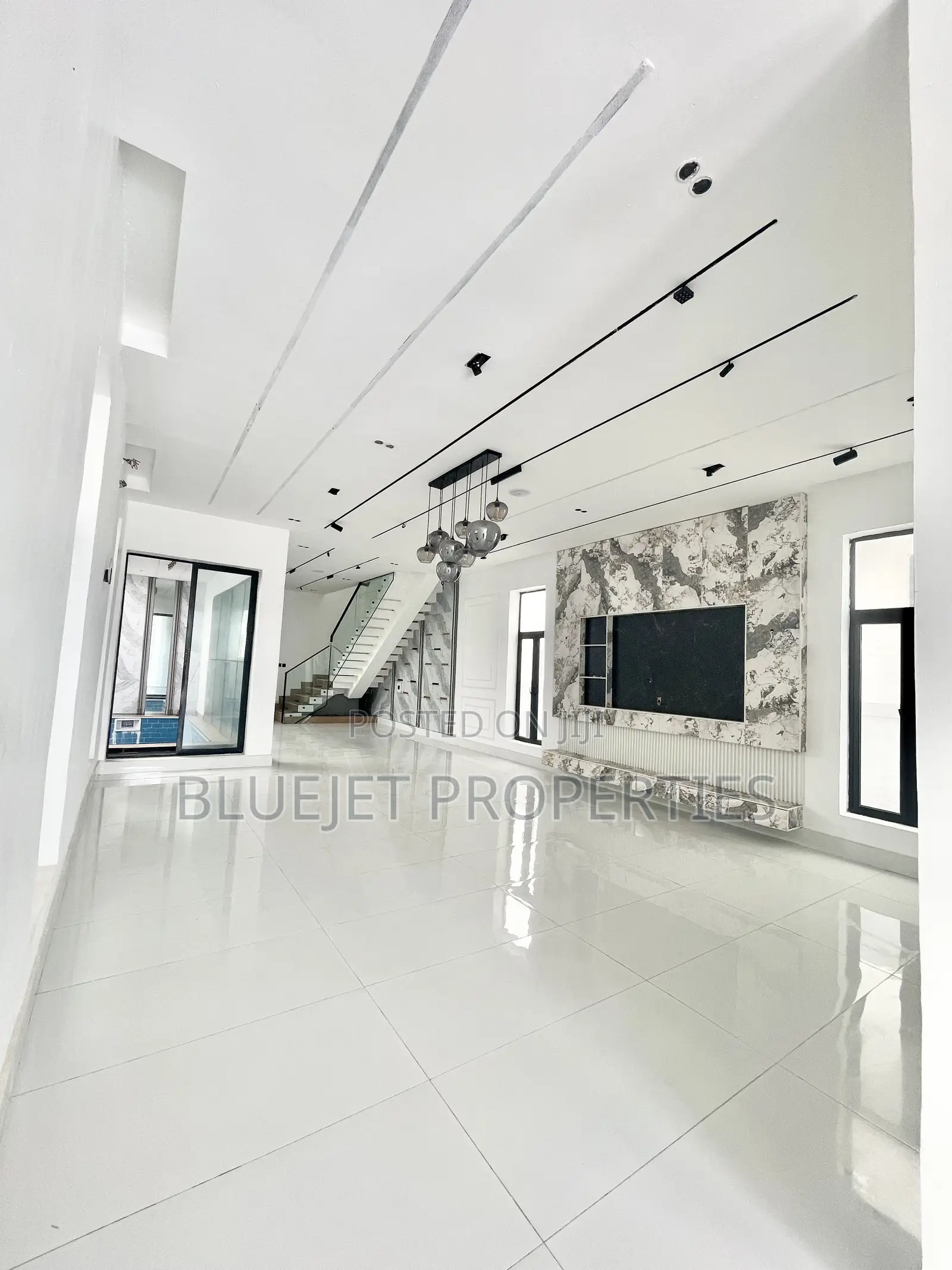 Furnished 5bdrm Duplex in Ajah for sale in Ado / Ajah