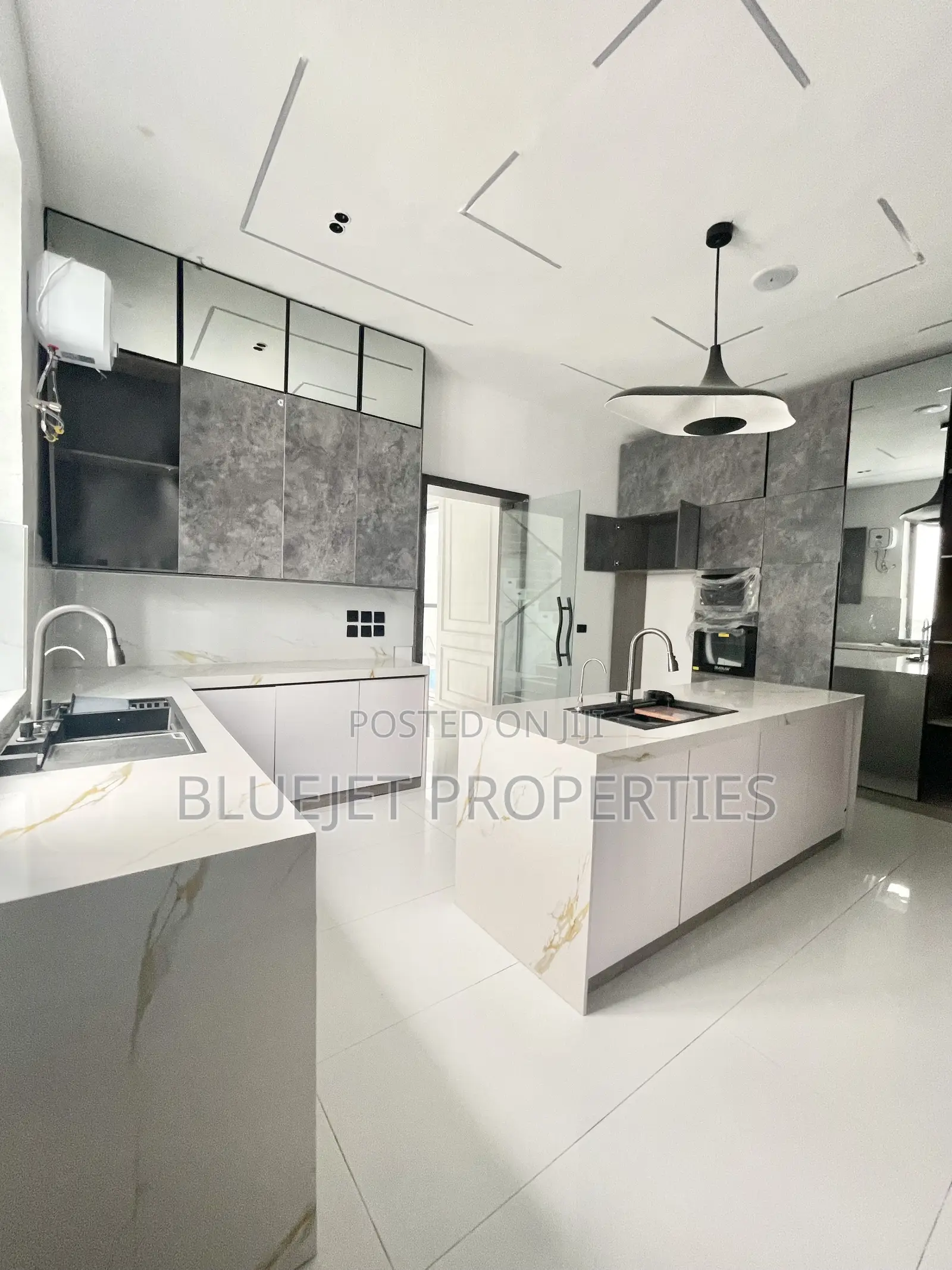 Furnished 5bdrm Duplex in Ajah for sale in Ado / Ajah