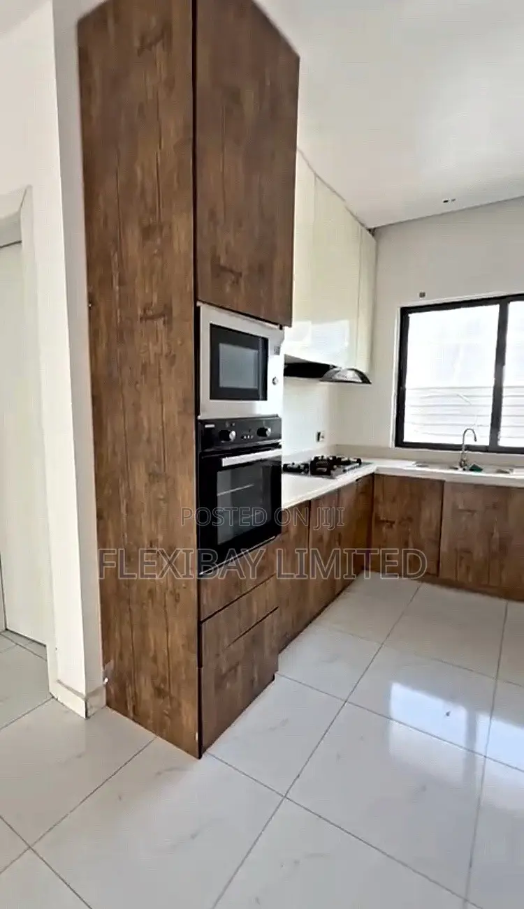 2bdrm Apartment in Agungi for rent in Agungi