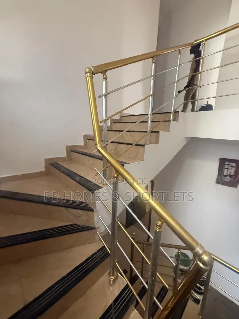 1bdrm Apartment in Lekki County, Ikota for rent in Ikota