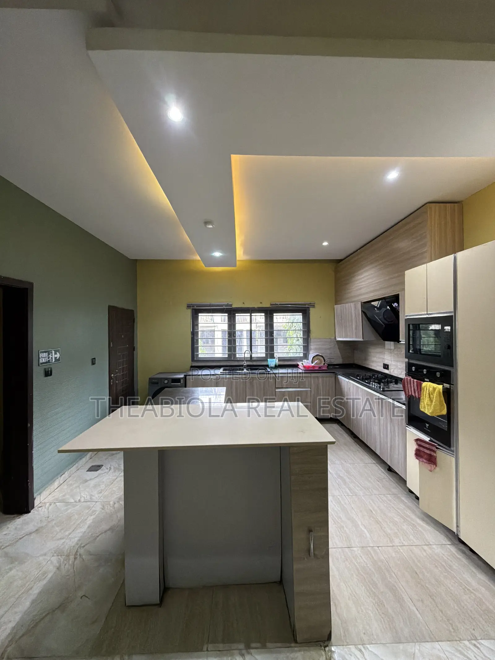 Furnished 5bdrm Townhouse / Terrace in Lifecamp, Abuja for rent in Life Camp