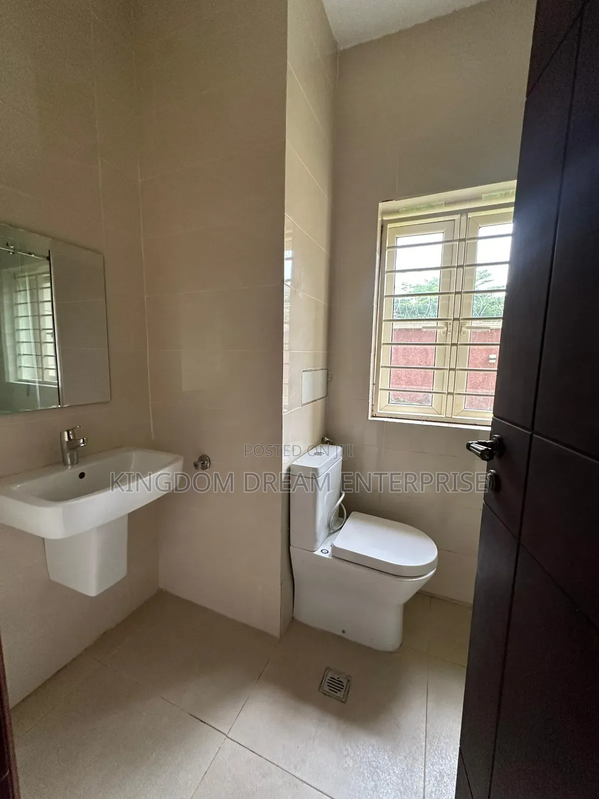 3bdrm Block of Flats in Abulegba Lagos for sale in Abule Egba