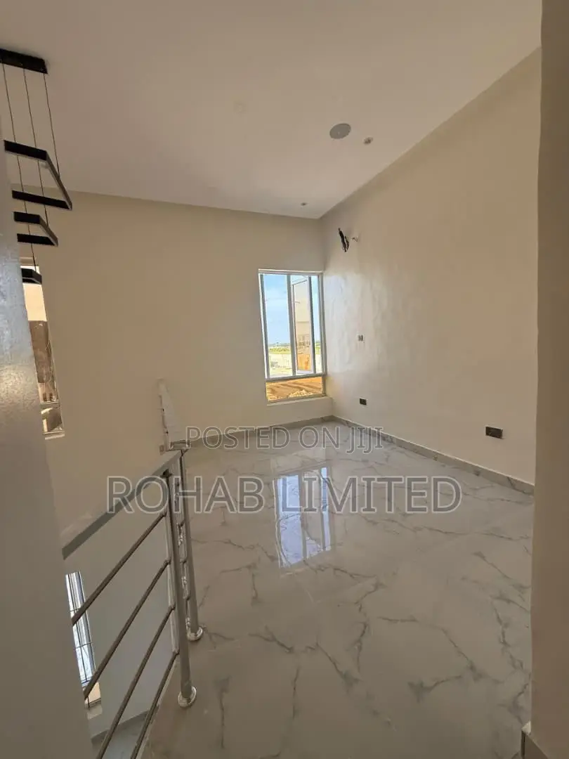 Furnished 2bdrm Duplex in Capital Loft, Eleko for sale in Eleko