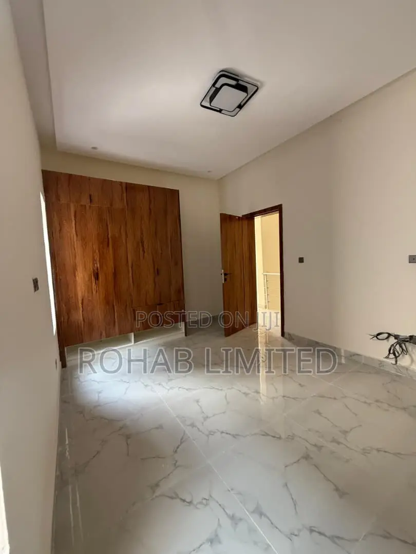 Furnished 2bdrm Duplex in Capital Loft, Eleko for sale in Eleko