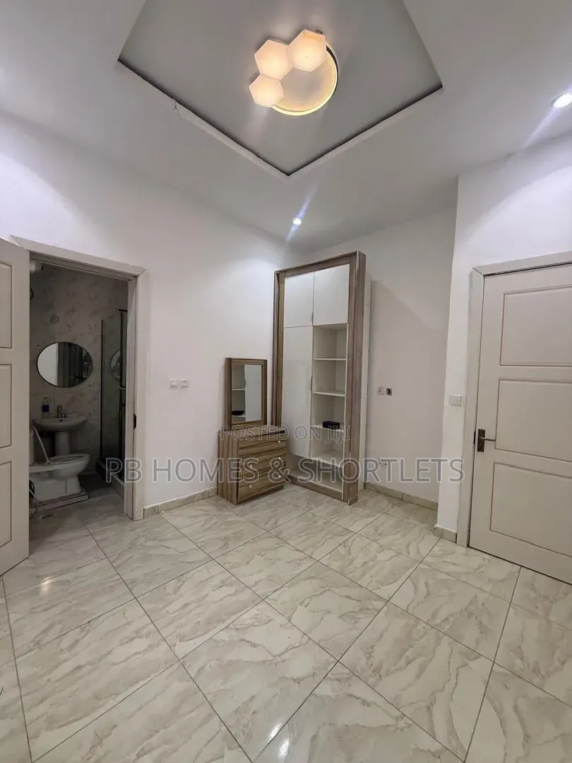 1bdrm Apartment in Oral Extension, Lekki Expressway for rent in Lekki Expressway