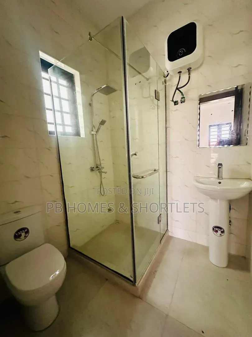 4bdrm Duplex in GRA Phase 2 Shangisha for sale in GRA Phase 2 Shangisha