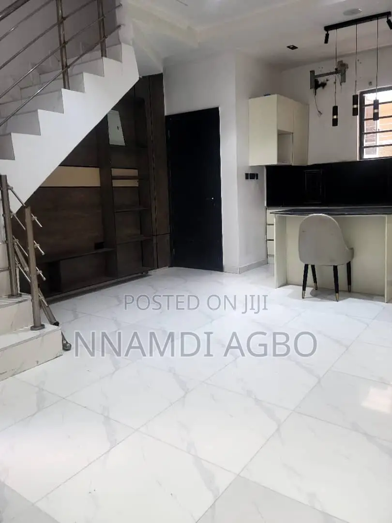 1bdrm Apartment in Lekki Phase 1 for rent in Lekki Phase 1