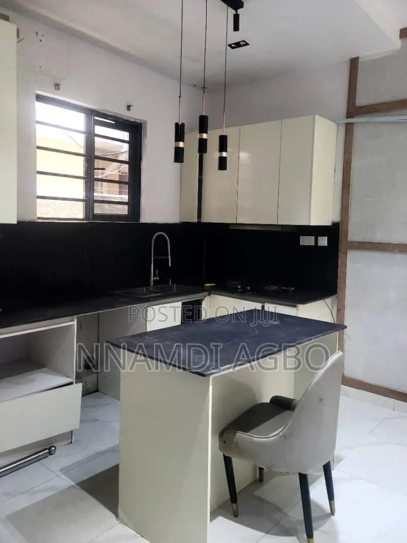 1bdrm Apartment in Lekki Phase 1 for rent in Lekki Phase 1