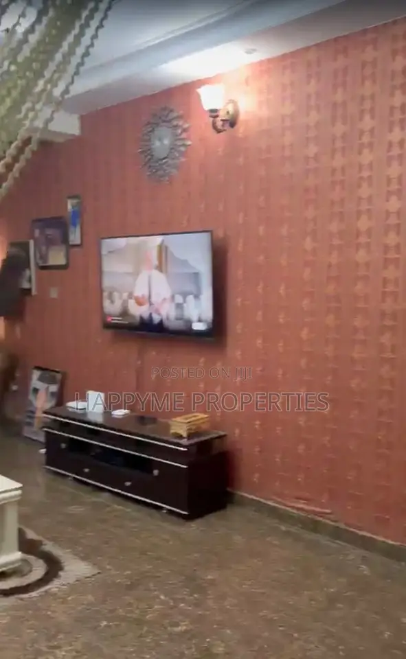 Furnished 3bdrm Bungalow in Former National for sale in Maitama