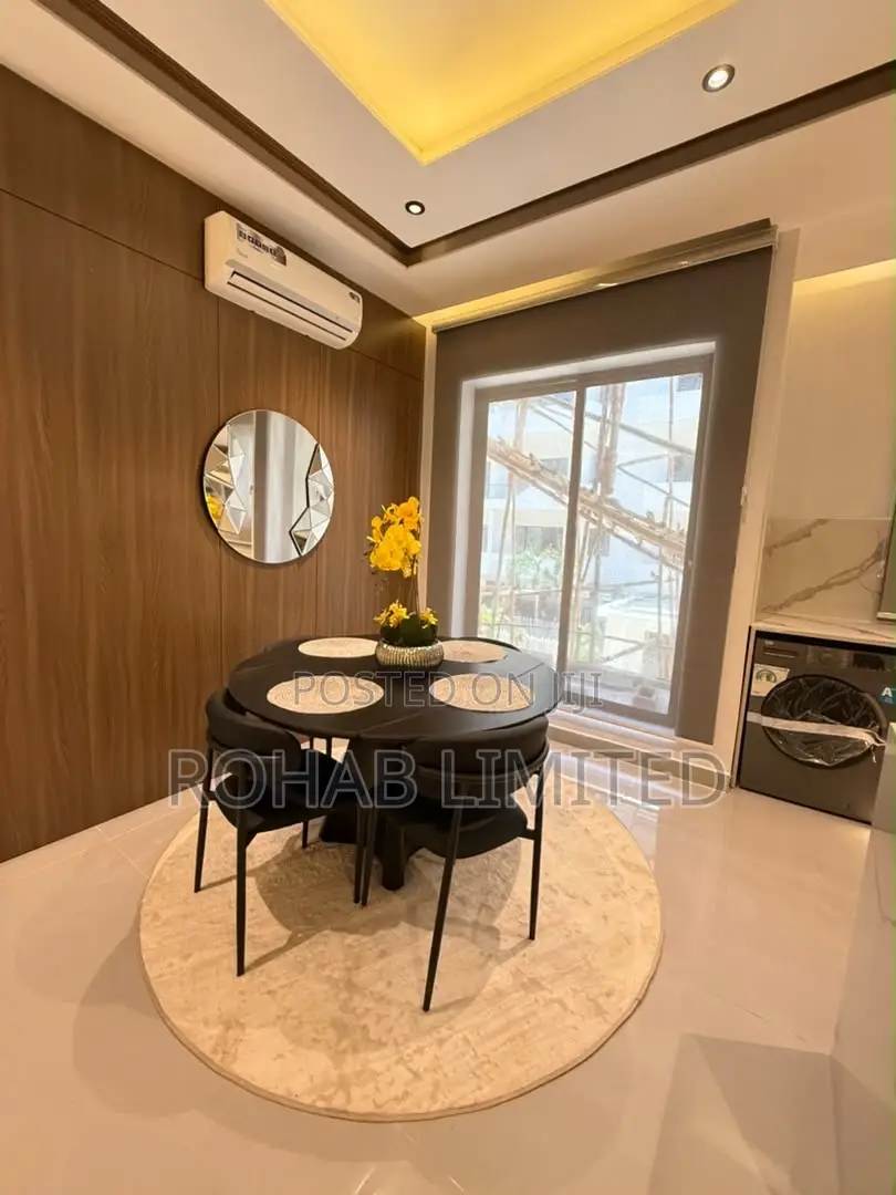 Furnished 3bdrm Apartment in Den Heights for sale in Lekki Phase 1