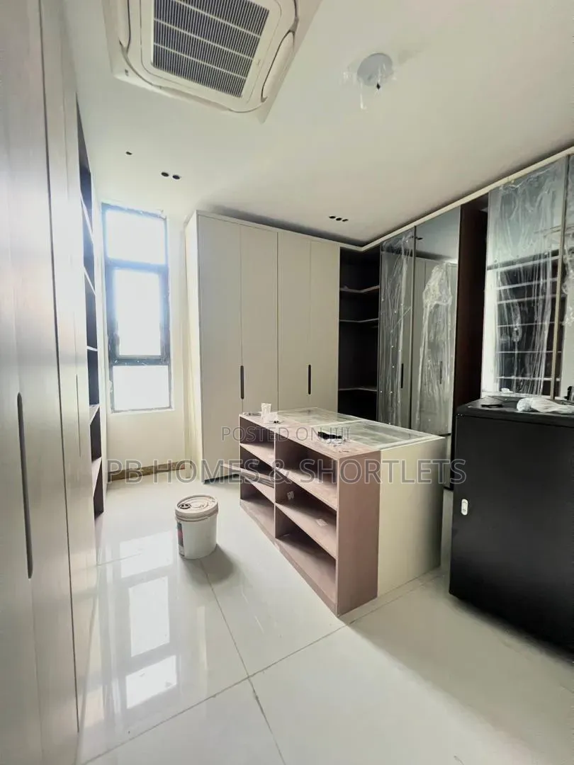 Furnished 5bdrm House in Banana Island for sale in Banana Island