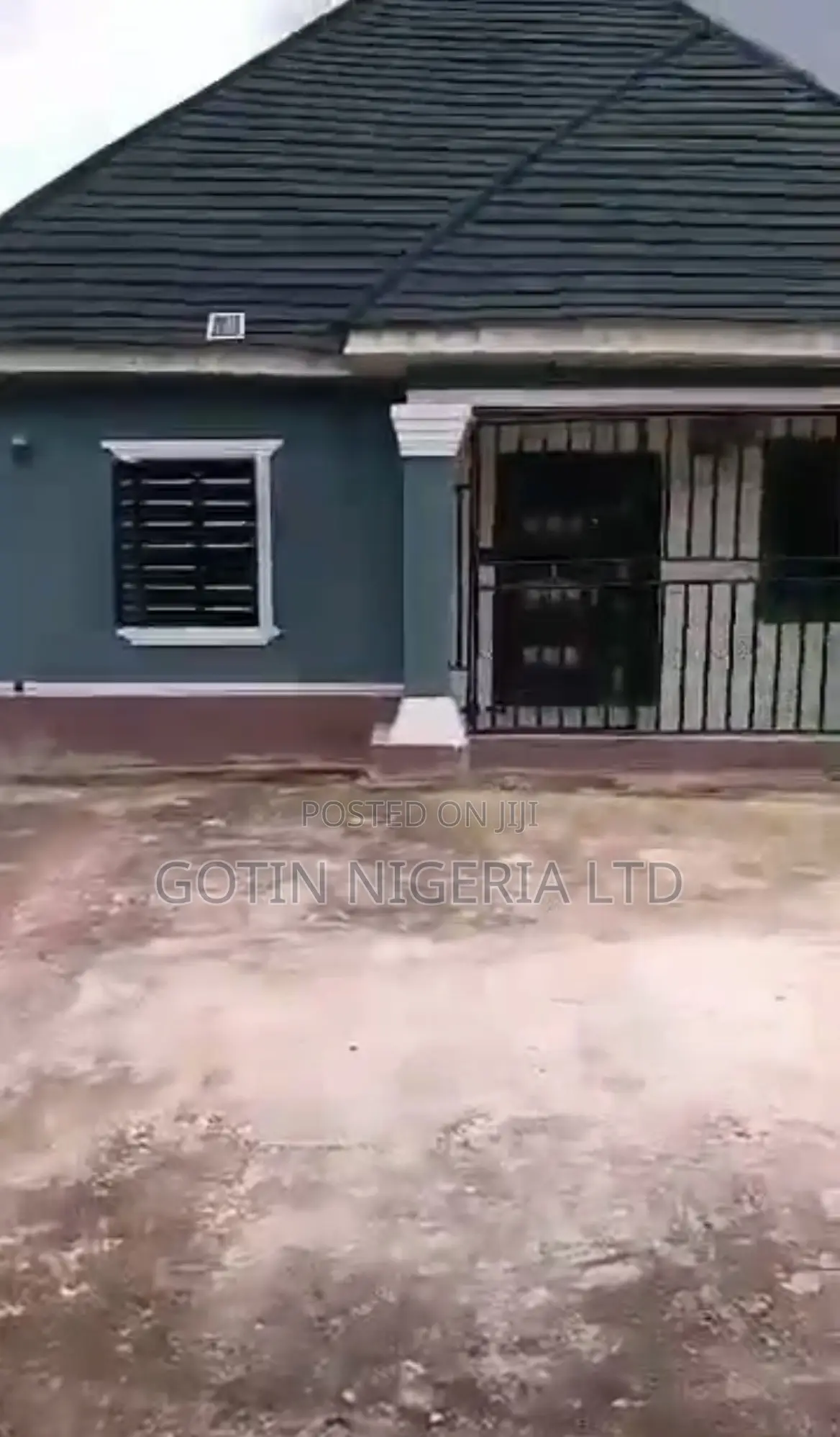 1bdrm Block of Flats in Gotin Nigeria Ltd, Benin City for sale in Benin City